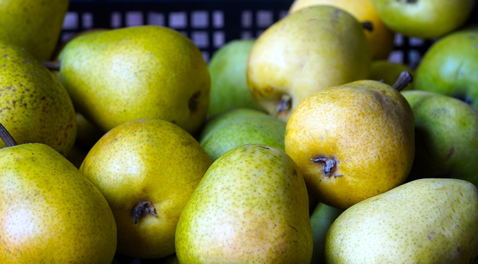 pears-7716349_1280