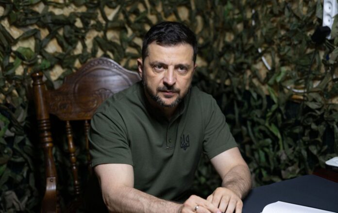 _zelenskiy__president_gov_ua__1__b6f4f37f8ce9d38c2e08d649fac5222c_1300x820